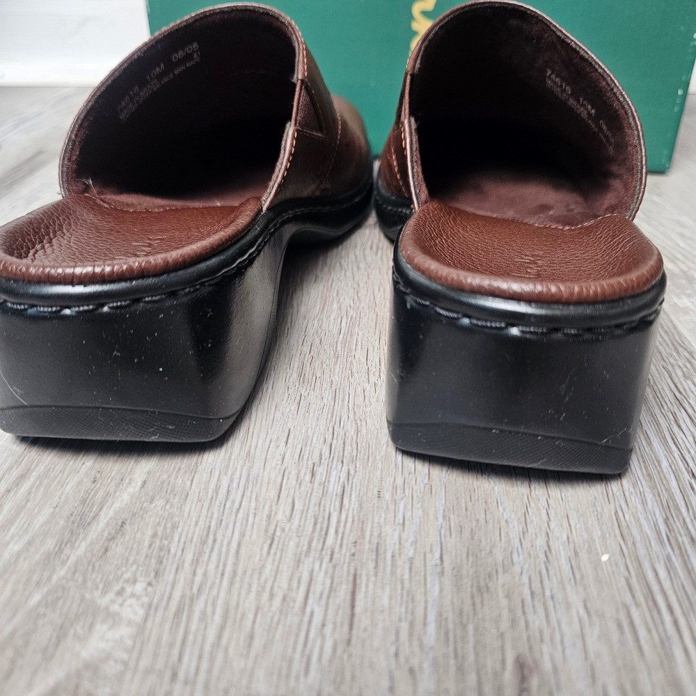 Clarks Daffodil Mules Women 10M Mink Brown Leather Comfort Slip On Clogs - Picture 4 of 9
